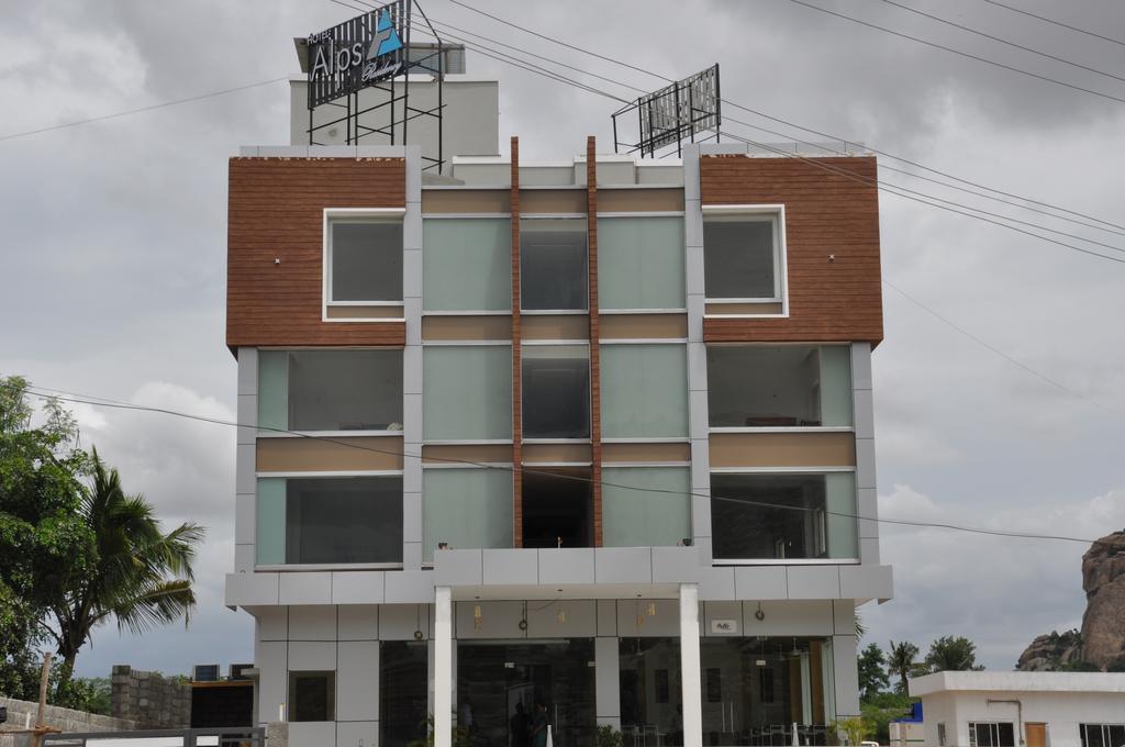 Hotel Alps Residency Krishnagiri Esterno foto